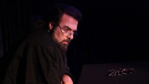 ΚΩΝΣΤΑΝΤΟΠΟΥΛΟΣ Φωτο - Κλεοπάτρα Σάρλη