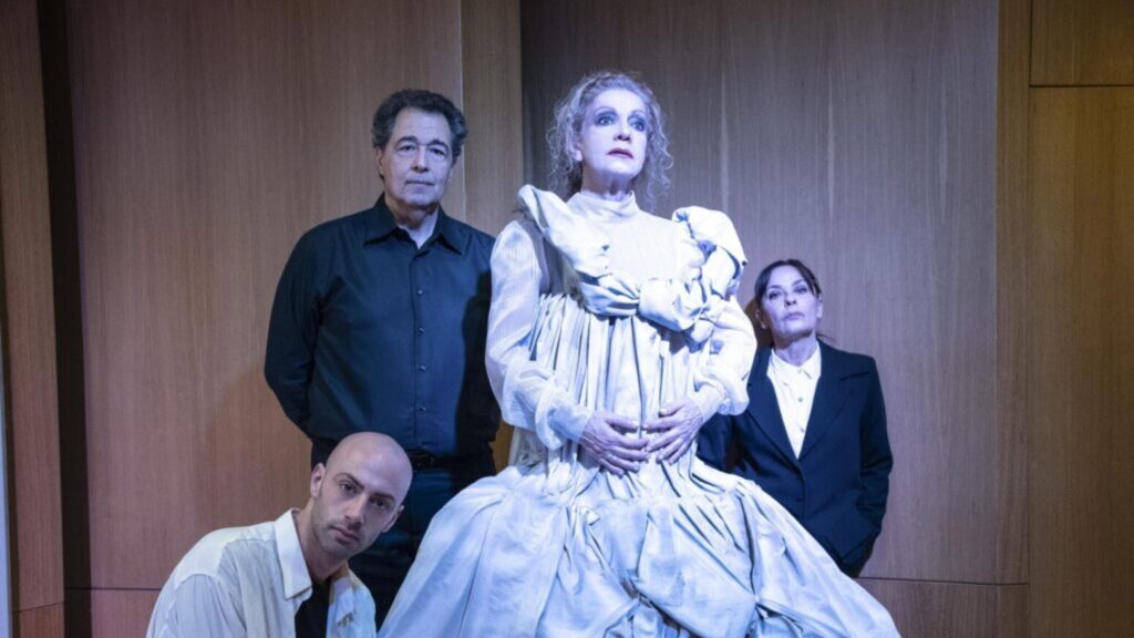 5-Ο-ΑΔΕΡΦΟΣ-ΜΟΥ-Ο-ΑΜΑΝΤΕΟΥΣ-1024x684 (1) (2)