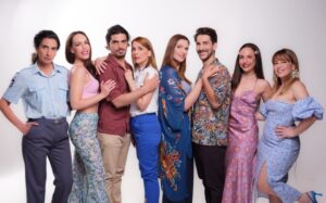 5-ΟΙ-ΑΤΑΙΡΙΑΣΤΟΙ-ΘΕΑΤΡΟ--1536x958