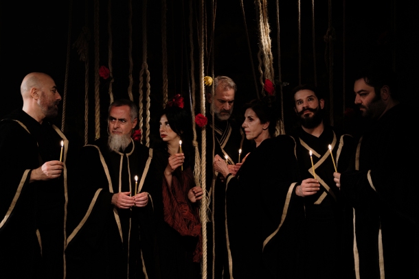 Καπετάν Μιχάλης θίασος (1)